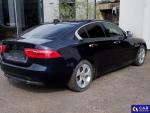 Jaguar XE R-Dynamic Black AWD Aukcja 295630 - grafika 2