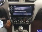 Skoda Octavia PREMIUMPKT, DRAG & WEBASTO PKT Aukcja 298928 - grafika 5