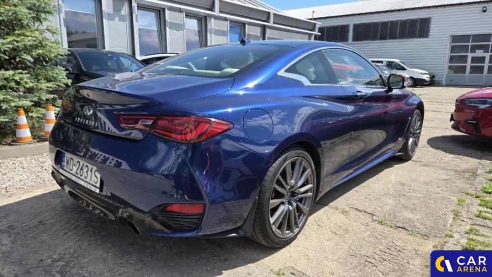 Infiniti Q60