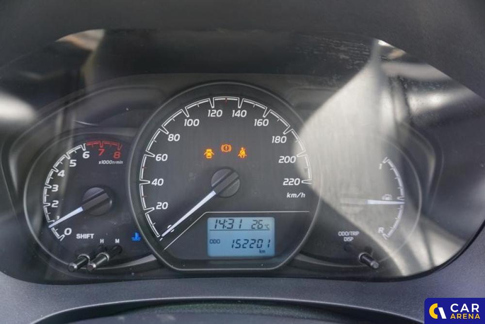 Toyota Yaris 1.5 Mr`17 E6c Hatchback