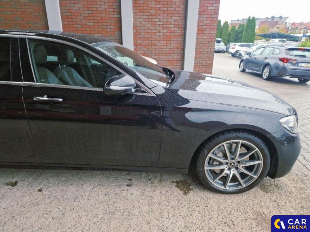 Mercedes-benz Klasa E E 300 De Amg Sedan